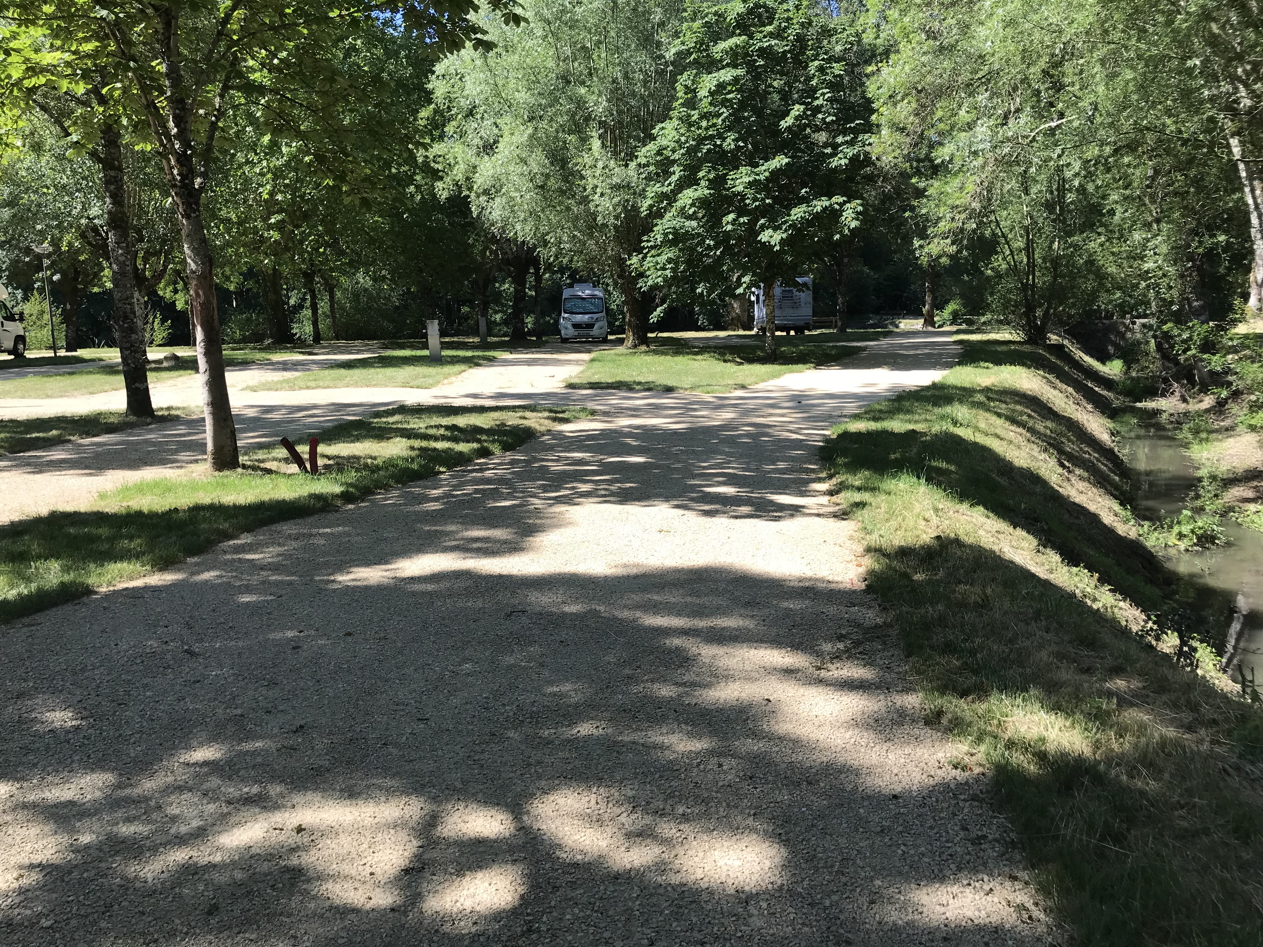 Aire de la semaine : zoom sur l'aire de services d'Azay-le-Rideau (37) -  Actus des aires